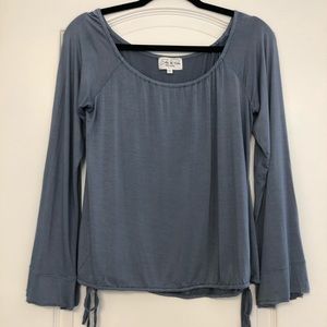 Feel the Piece Long Sleeve